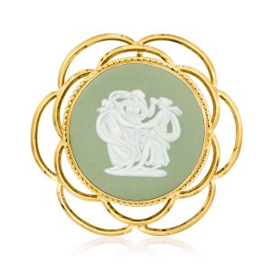 C. 1970 Vintage Wedgwood Three Graces Cameo Pin/Pendant in 14kt Yellow Gold