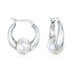 7.5-8mm Cultured Pearl Huggie Hoop Earrings in Sterling Silver. 5/8"